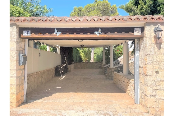 Villa in Denia(Montgo) zur Ferienvermietung, Zona de estar 220 m², Baujahr 1997, Zustand gepflegt, + Zentralheizung, Klimaanlage, Terreno 915 m², 3 Schlafzimmer, 3 Badezimmer, Pool, ref.: T-0422-28