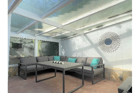 Villa in Denia(Montgo) zur Ferienvermietung, Zona de estar 220 m², Baujahr 1997, Zustand gepflegt, + Zentralheizung, Klimaanlage, Terreno 915 m², 3 Schlafzimmer, 3 Badezimmer, Pool, ref.: T-0422-9