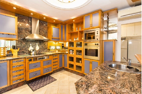 Villa in Benissa zu verkaufen, Zona de estar 700 m², Baujahr 1975, + Zentralheizung, Klimaanlage, Terreno 7096 m², 7 Schlafzimmer, 4 Badezimmer, Pool, ref.: BI-BE.H-861-16