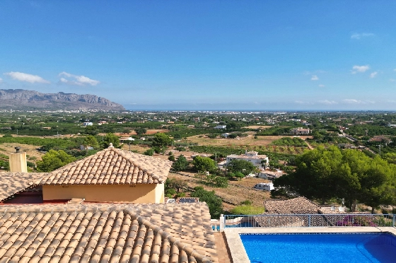 Villa in Pedreguer(Monte Solana) zu verkaufen, Zona de estar 239 m², Baujahr 2005, + KLIMA, Klimaanlage, Terreno 873 m², 3 Schlafzimmer, 3 Badezimmer, Pool, ref.: SB-2222-4