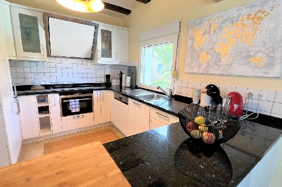 Villa in Denia(Les Galeretes) zur Ferienvermietung, Zona de estar 215 m², Baujahr 1980, Zustand gepflegt, + Zentralheizung, Klimaanlage, Terreno 800 m², 3 Schlafzimmer, 2 Badezimmer, Pool, ref.: T-0822-11