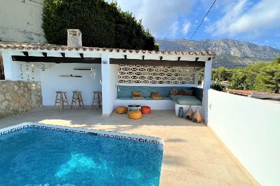Villa in Denia(Les Galeretes) zur Ferienvermietung, Zona de estar 215 m², Baujahr 1980, Zustand gepflegt, + Zentralheizung, Klimaanlage, Terreno 800 m², 3 Schlafzimmer, 2 Badezimmer, Pool, ref.: T-0822-5