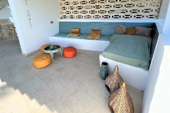 Villa in Denia(Les Galeretes) zur Ferienvermietung, Zona de estar 215 m², Baujahr 1980, Zustand gepflegt, + Zentralheizung, Klimaanlage, Terreno 800 m², 3 Schlafzimmer, 2 Badezimmer, Pool, ref.: T-0822-6