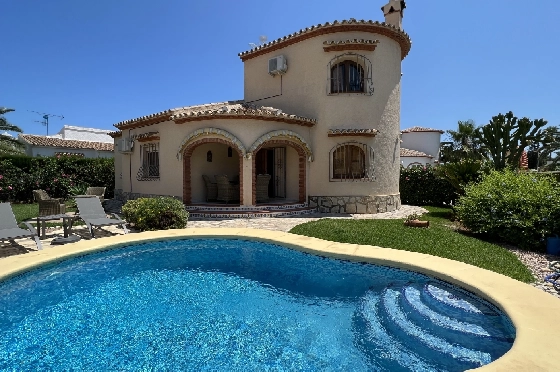 Villa in Els Poblets zur Ferienvermietung, Zona de estar 107 m², Baujahr 1998, Zustand gepflegt, + KLIMA, Klimaanlage, Terreno 400 m², 3 Schlafzimmer, 2 Badezimmer, Pool, ref.: T-0223-1