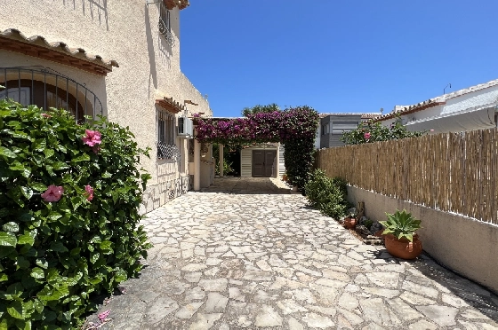 Villa in Els Poblets zur Ferienvermietung, Zona de estar 107 m², Baujahr 1998, Zustand gepflegt, + KLIMA, Klimaanlage, Terreno 400 m², 3 Schlafzimmer, 2 Badezimmer, Pool, ref.: T-0223-11