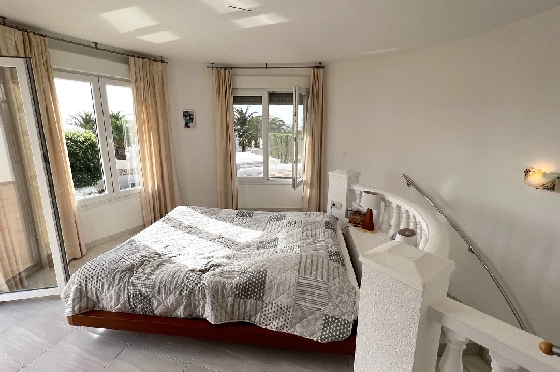 Villa in Javea zu verkaufen, Zona de estar 180 m², Baujahr 1991, Zustand gepflegt, + Zentralheizung, Klimaanlage, Terreno 1013 m², 3 Schlafzimmer, 2 Badezimmer, Pool, ref.: AS-4222-20