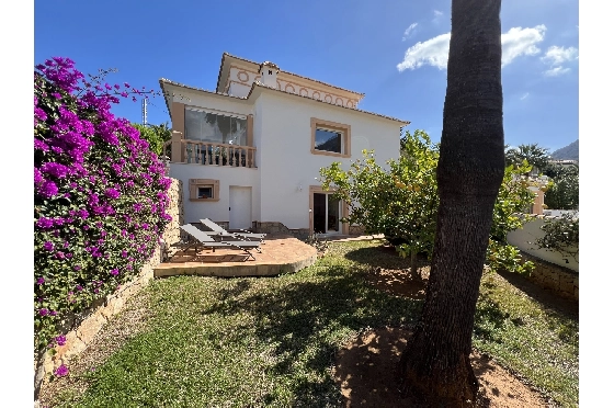Villa in Denia zur Ferienvermietung, Zona de estar 133 m², Baujahr 1999, Zustand gepflegt, + Fussbodenheizung, Klimaanlage, Terreno 585 m², 3 Schlafzimmer, 3 Badezimmer, Pool, ref.: T-1023-18