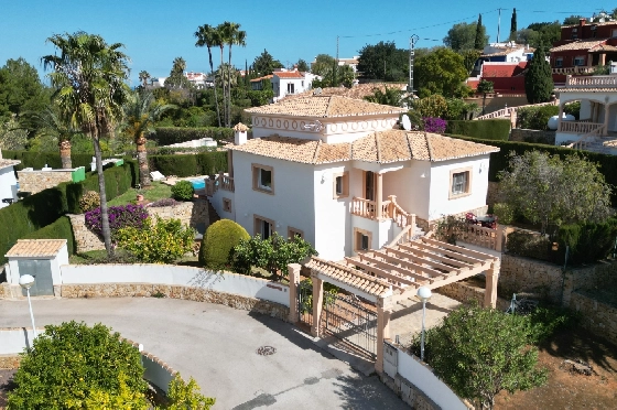 Villa in Denia zur Ferienvermietung, Zona de estar 133 m², Baujahr 1999, Zustand gepflegt, + Fussbodenheizung, Klimaanlage, Terreno 585 m², 3 Schlafzimmer, 3 Badezimmer, Pool, ref.: T-1023-24