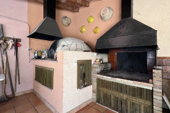 Finca in Orba zu verkaufen, Zona de estar 300 m², Baujahr 2000, + Ofen, Terreno 17241 m², 4 Schlafzimmer, 2 Badezimmer, Pool, ref.: SB-2423-28
