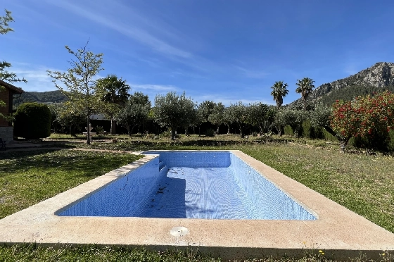 Finca in Orba zu verkaufen, Zona de estar 300 m², Baujahr 2000, + Ofen, Terreno 17241 m², 4 Schlafzimmer, 2 Badezimmer, Pool, ref.: SB-2423-5