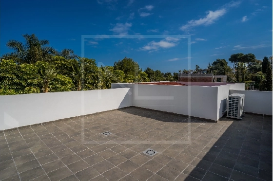 Villa in Javea zu verkaufen, Zona de estar 200 m², Klimaanlage, Terreno 1000 m², Pool, ref.: NL-NLD1429-34