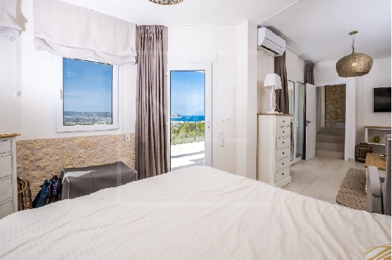 Villa in Javea zu verkaufen, Zona de estar 242 m², + Fussbodenheizung, Klimaanlage, Terreno 1138 m², 4 Schlafzimmer, 3 Badezimmer, Pool, ref.: NL-NLD1455-36