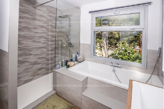 Villa in Moraira(Pla del Mar) zu verkaufen, Zona de estar 283 m², Baujahr 1975, Klimaanlage, Terreno 840 m², 4 Schlafzimmer, 4 Badezimmer, Pool, ref.: NL-NLD1475-20