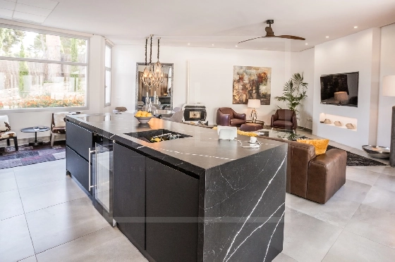 Villa in Moraira(Pla del Mar) zu verkaufen, Zona de estar 283 m², Baujahr 1975, Klimaanlage, Terreno 840 m², 4 Schlafzimmer, 4 Badezimmer, Pool, ref.: NL-NLD1475-8