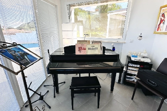 Villa in Denia(Marquesa 6) zu verkaufen, Zona de estar 227 m², Baujahr 1995, Zustand modernisiert, + Zentralheizung, Klimaanlage, Terreno 913 m², 3 Schlafzimmer, 2 Badezimmer, Pool, ref.: AS-2423-25