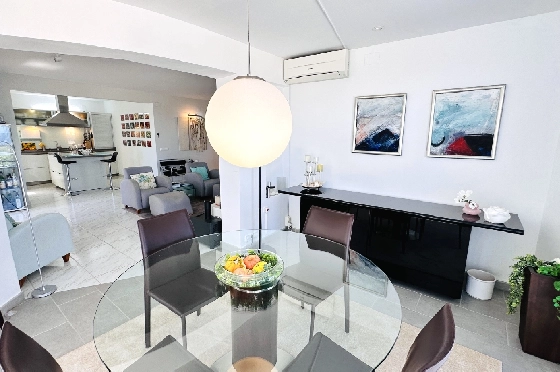 Villa in Denia(Marquesa 6) zu verkaufen, Zona de estar 227 m², Baujahr 1995, Zustand modernisiert, + Zentralheizung, Klimaanlage, Terreno 913 m², 3 Schlafzimmer, 2 Badezimmer, Pool, ref.: AS-2423-26