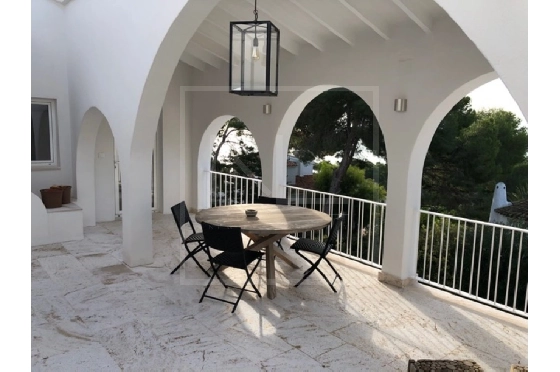 Villa in Moraira zu verkaufen, Zona de estar 357 m², Klimaanlage, Terreno 804 m², 4 Schlafzimmer, 4 Badezimmer, Pool, ref.: NL-NL1426-10
