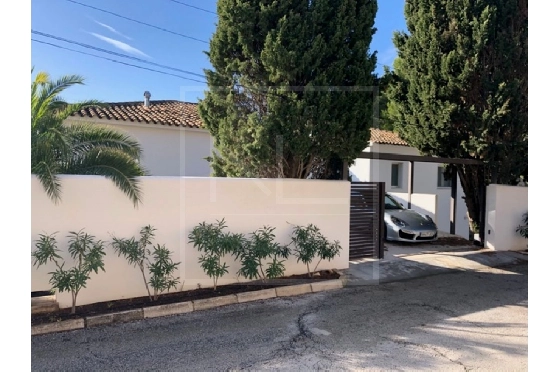Villa in Moraira zu verkaufen, Zona de estar 357 m², Klimaanlage, Terreno 804 m², 4 Schlafzimmer, 4 Badezimmer, Pool, ref.: NL-NL1426-17
