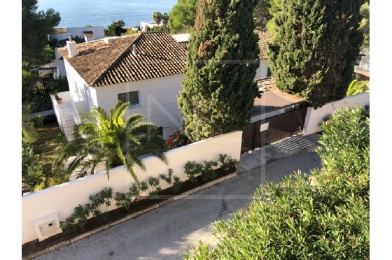 Villa in Moraira zu verkaufen, Zona de estar 357 m², Klimaanlage, Terreno 804 m², 4 Schlafzimmer, 4 Badezimmer, Pool, ref.: NL-NL1426-20
