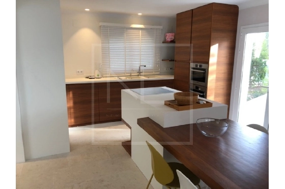 Villa in Moraira zu verkaufen, Zona de estar 357 m², Klimaanlage, Terreno 804 m², 4 Schlafzimmer, 4 Badezimmer, Pool, ref.: NL-NL1426-8