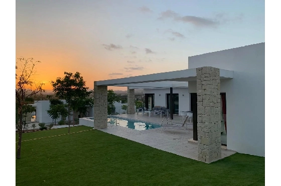 Villa in Javea zu verkaufen, Zona de estar 246 m², Klimaanlage, 5 Schlafzimmer, 4 Badezimmer, Pool, ref.: BS-5060525-19