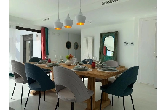 Villa in Javea zu verkaufen, Zona de estar 246 m², Klimaanlage, 5 Schlafzimmer, 4 Badezimmer, Pool, ref.: BS-5060525-21
