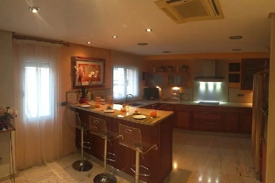 Finca in Javea zu verkaufen, Zona de estar 105 m², Klimaanlage, 5 Schlafzimmer, 4 Badezimmer, ref.: BS-82224699-17