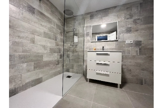 Apartment in Javea zu verkaufen, Zona de estar 160 m², Klimaanlage, 3 Schlafzimmer, 3 Badezimmer, ref.: BS-82224964-16