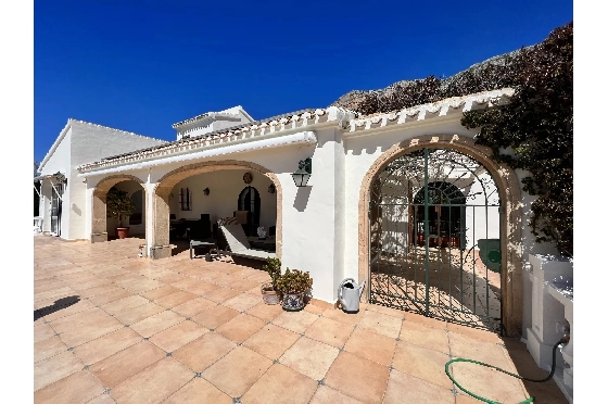 Villa in Javea zu verkaufen, Zona de estar 390 m², Klimaanlage, 5 Schlafzimmer, 4 Badezimmer, Pool, ref.: BS-82321828-11