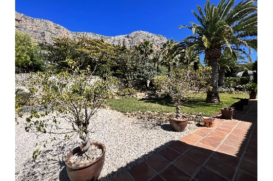 Villa in Javea zu verkaufen, Zona de estar 390 m², Klimaanlage, 5 Schlafzimmer, 4 Badezimmer, Pool, ref.: BS-82321828-15