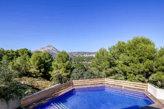 Villa in Javea zu verkaufen, Zona de estar 380 m², Klimaanlage, 4 Schlafzimmer, 4 Badezimmer, Pool, ref.: BS-82508770-34