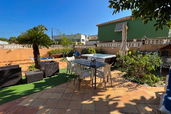 Villa in Denia zu vermieten, Zona de estar 200 m², Zustand gepflegt, + Zentralheizung, Klimaanlage, Terreno 900 m², 3 Schlafzimmer, 2 Badezimmer, Pool, ref.: D-0123-13