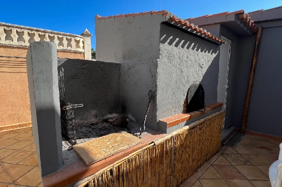 Villa in Denia zu vermieten, Zona de estar 200 m², Zustand gepflegt, + Zentralheizung, Klimaanlage, Terreno 900 m², 3 Schlafzimmer, 2 Badezimmer, Pool, ref.: D-0123-23