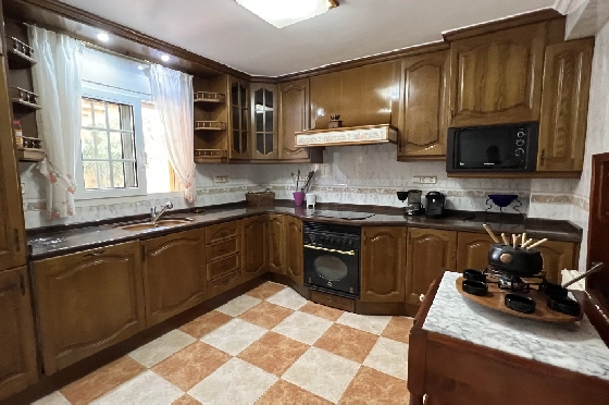 Villa in Denia zu vermieten, Zona de estar 200 m², Zustand gepflegt, + Zentralheizung, Klimaanlage, Terreno 900 m², 3 Schlafzimmer, 2 Badezimmer, Pool, ref.: D-0123-26