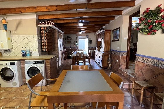 Villa in Denia zu vermieten, Zona de estar 200 m², Zustand gepflegt, + Zentralheizung, Klimaanlage, Terreno 900 m², 3 Schlafzimmer, 2 Badezimmer, Pool, ref.: D-0123-39
