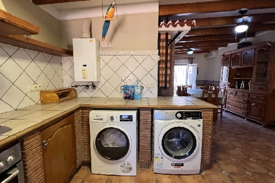 Villa in Denia zu vermieten, Zona de estar 200 m², Zustand gepflegt, + Zentralheizung, Klimaanlage, Terreno 900 m², 3 Schlafzimmer, 2 Badezimmer, Pool, ref.: D-0123-41