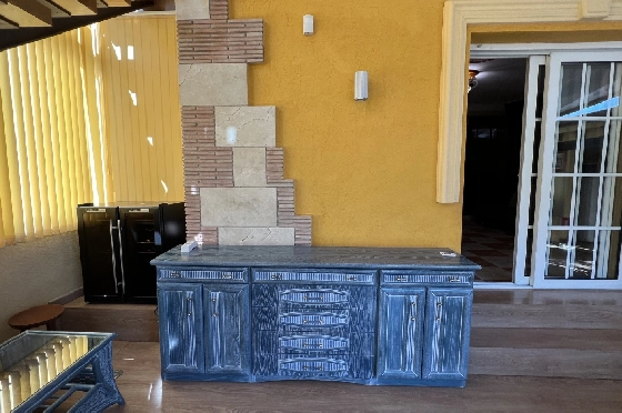 Villa in Denia zu vermieten, Zona de estar 200 m², Zustand gepflegt, + Zentralheizung, Klimaanlage, Terreno 900 m², 3 Schlafzimmer, 2 Badezimmer, Pool, ref.: D-0123-49