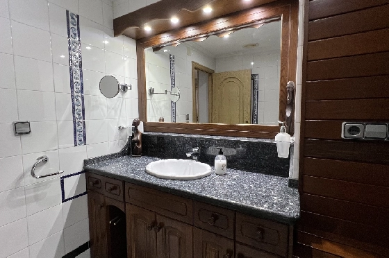 Villa in Denia zu vermieten, Zona de estar 200 m², Zustand gepflegt, + Zentralheizung, Klimaanlage, Terreno 900 m², 3 Schlafzimmer, 2 Badezimmer, Pool, ref.: D-0123-61