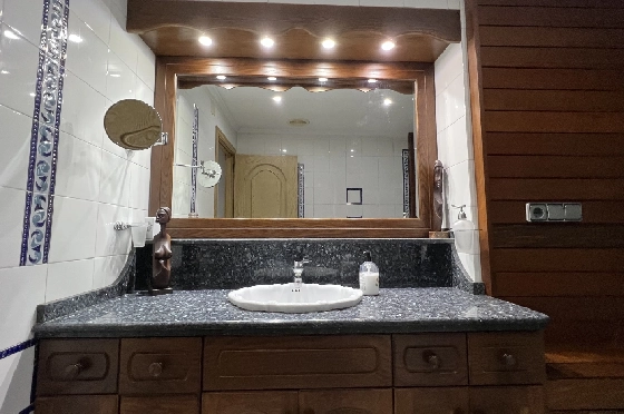 Villa in Denia zu vermieten, Zona de estar 200 m², Zustand gepflegt, + Zentralheizung, Klimaanlage, Terreno 900 m², 3 Schlafzimmer, 2 Badezimmer, Pool, ref.: D-0123-62
