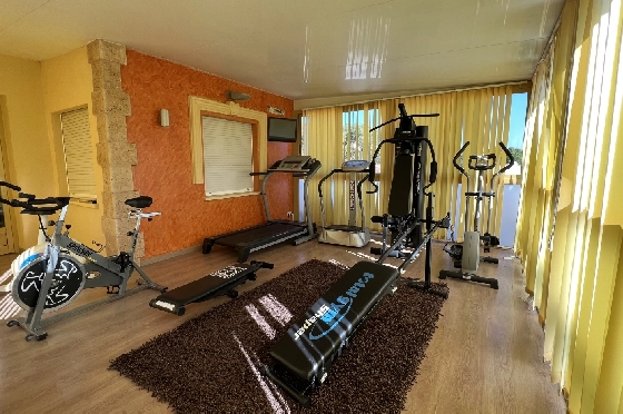 Villa in Denia zu vermieten, Zona de estar 200 m², Zustand gepflegt, + Zentralheizung, Klimaanlage, Terreno 900 m², 3 Schlafzimmer, 2 Badezimmer, Pool, ref.: D-0123-75