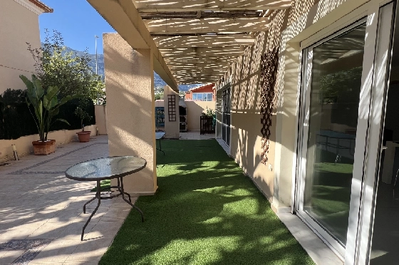 Reihenhaus in Denia zu vermieten, Zona de estar 130 m², Zustand gepflegt, + KLIMA, Klimaanlage, Terreno 160 m², 4 Schlafzimmer, 3 Badezimmer, Pool, ref.: D-0223-15