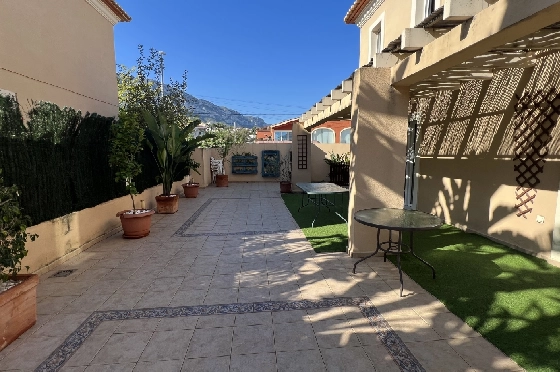 Reihenhaus in Denia zu vermieten, Zona de estar 130 m², Zustand gepflegt, + KLIMA, Klimaanlage, Terreno 160 m², 4 Schlafzimmer, 3 Badezimmer, Pool, ref.: D-0223-16