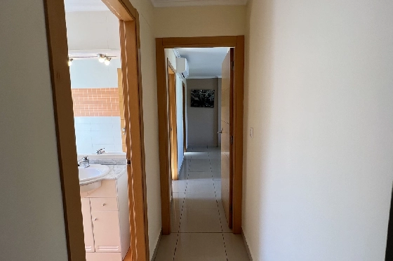 Reihenhaus in Denia zu vermieten, Zona de estar 130 m², Zustand gepflegt, + KLIMA, Klimaanlage, Terreno 160 m², 4 Schlafzimmer, 3 Badezimmer, Pool, ref.: D-0223-38