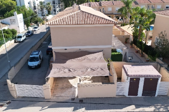 Reihenhaus in Denia zu vermieten, Zona de estar 130 m², Zustand gepflegt, + KLIMA, Klimaanlage, Terreno 160 m², 4 Schlafzimmer, 3 Badezimmer, Pool, ref.: D-0223-4
