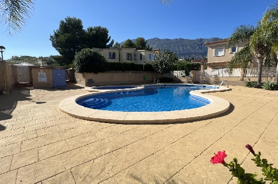 Reihenhaus in Denia zu vermieten, Zona de estar 130 m², Zustand gepflegt, + KLIMA, Klimaanlage, Terreno 160 m², 4 Schlafzimmer, 3 Badezimmer, Pool, ref.: D-0223-58