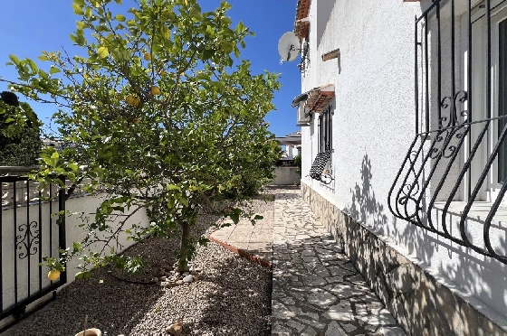 Villa in Els Poblets zur Ferienvermietung, Zona de estar 125 m², Baujahr 2003, + KLIMA, Klimaanlage, Terreno 400 m², 2 Schlafzimmer, 2 Badezimmer, Pool, ref.: T-1123-28