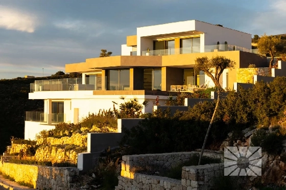 Villa in Javea zu verkaufen, Zona de estar 691 m², Klimaanlage, 4 Schlafzimmer, 6 Badezimmer, Pool, ref.: BS-84118452-1