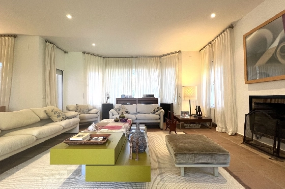 Villa in Denia(Las Rotas) zu verkaufen, Zona de estar 280 m², Baujahr 1989, Zustand gepflegt, + Zentralheizung, Terreno 1150 m², 5 Schlafzimmer, 4 Badezimmer, Pool, ref.: SC-T0424-12