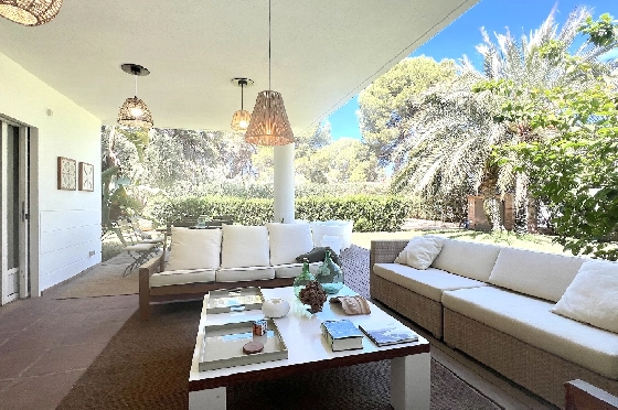 Villa in Denia(Las Rotas) zu verkaufen, Zona de estar 280 m², Baujahr 1989, Zustand gepflegt, + Zentralheizung, Terreno 1150 m², 5 Schlafzimmer, 4 Badezimmer, Pool, ref.: SC-T0424-7