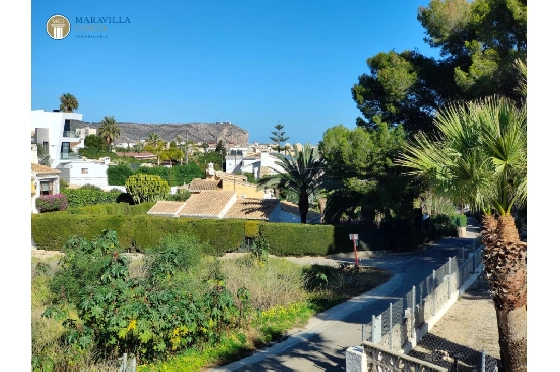 Villa in Javea zu verkaufen, Zona de estar 176 m², Baujahr 1980, Klimaanlage, Terreno 1606 m², 3 Schlafzimmer, 3 Badezimmer, Pool, ref.: MV-M-2510-14